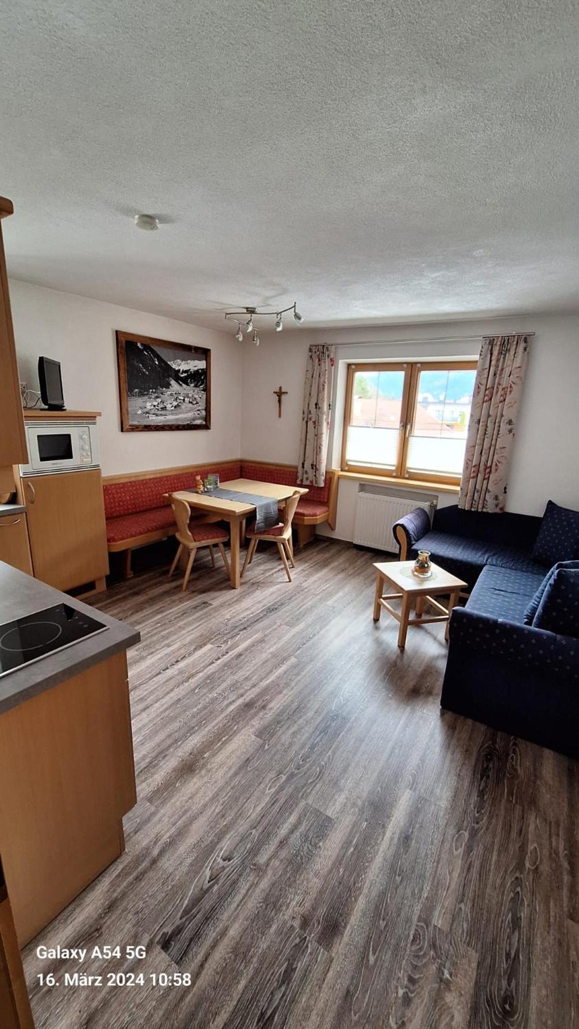 Haus Alpina Otel Kaunertal Dış mekan fotoğraf